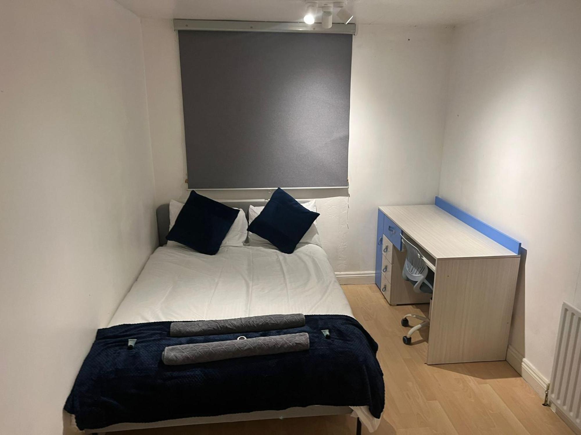 Indulge Hockley Hotel - With Free Front Parking - 10 Min Drive To Birmingham City Centre Bull Ring, Grand Central, Tesco Superstore, Primark & Commonwealth Games ברמינגהאם מראה חיצוני תמונה