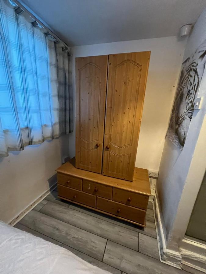 Indulge Hockley Hotel - With Free Front Parking - 10 Min Drive To Birmingham City Centre Bull Ring, Grand Central, Tesco Superstore, Primark & Commonwealth Games ברמינגהאם מראה חיצוני תמונה