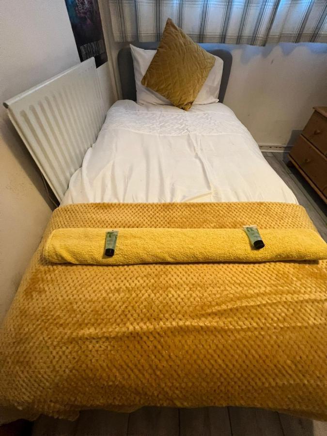 Indulge Hockley Hotel - With Free Front Parking - 10 Min Drive To Birmingham City Centre Bull Ring, Grand Central, Tesco Superstore, Primark & Commonwealth Games ברמינגהאם מראה חיצוני תמונה