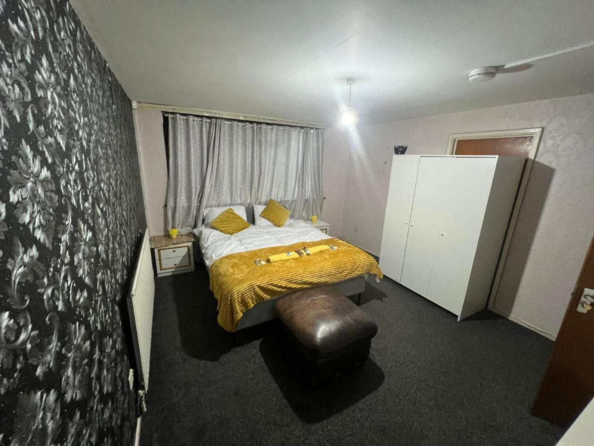 Indulge Hockley Hotel - With Free Front Parking - 10 Min Drive To Birmingham City Centre Bull Ring, Grand Central, Tesco Superstore, Primark & Commonwealth Games ברמינגהאם מראה חיצוני תמונה